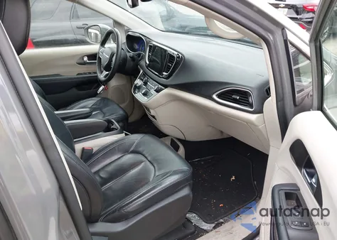 2022 Chrysler Pacifica Touring L из США, поврежденный, VIN 2C4RC1BG8NR152815